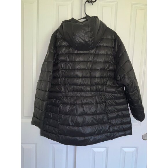Ava & Viv size 2X Women's Black Hooded Puffer Jacket Plus Excellent condition - Picture 5 of 6